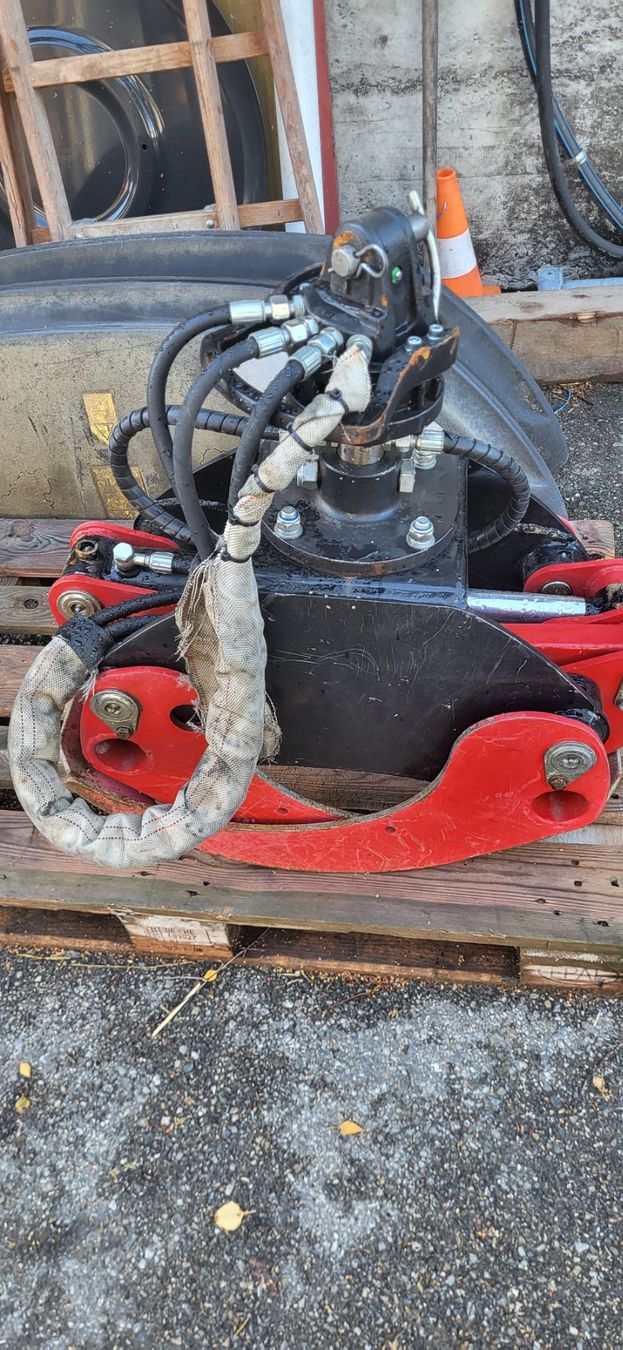 Greifer: Holzgreifer – Gebraucht aus Balterswil von jmmy04 2