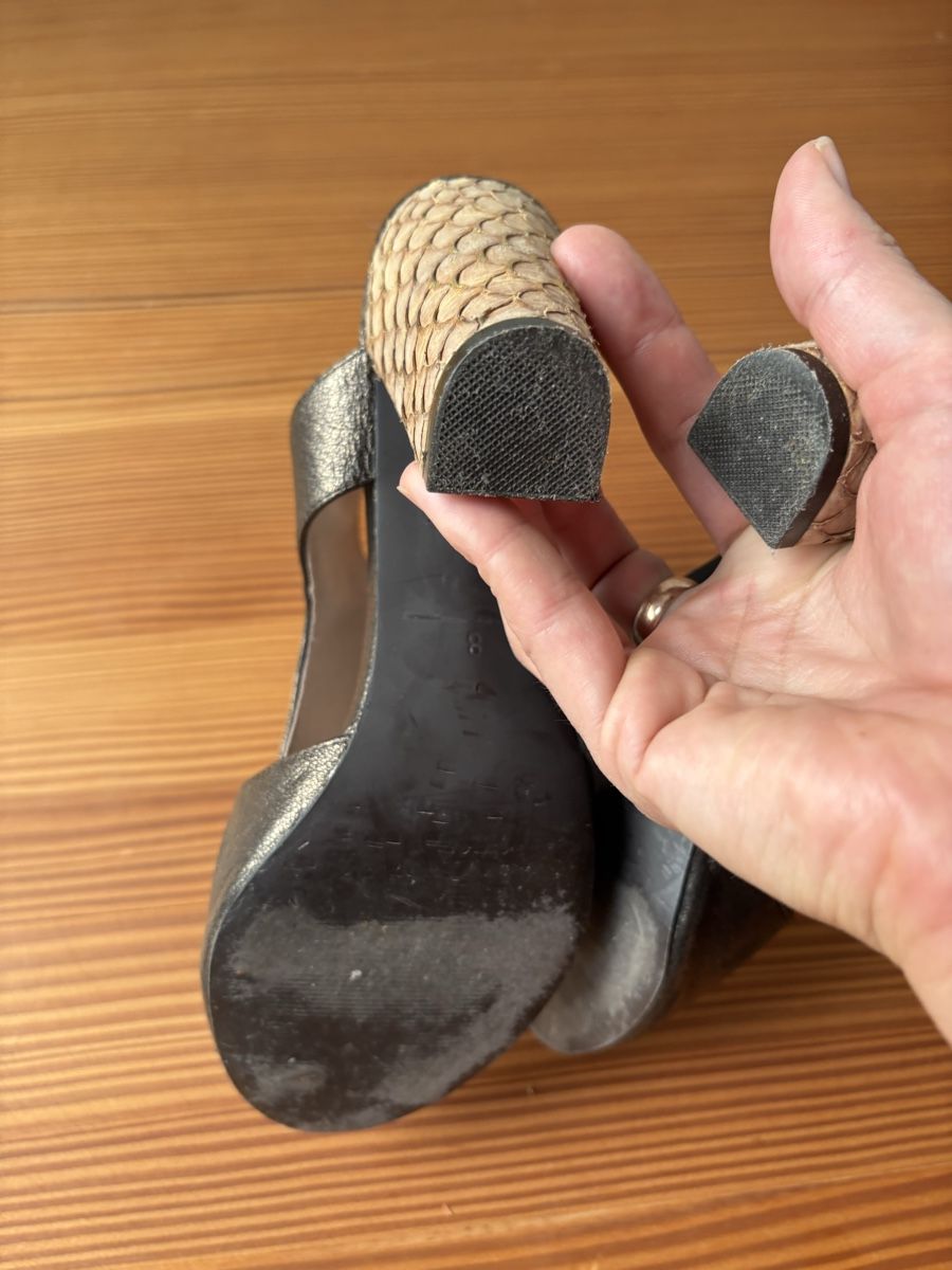 Scarpe da donna: Fanyl Robin Sommerschuhe, Gr. 40, bronze-metallic Effekt – Usato da Bubikon venduto da Andi230 3
