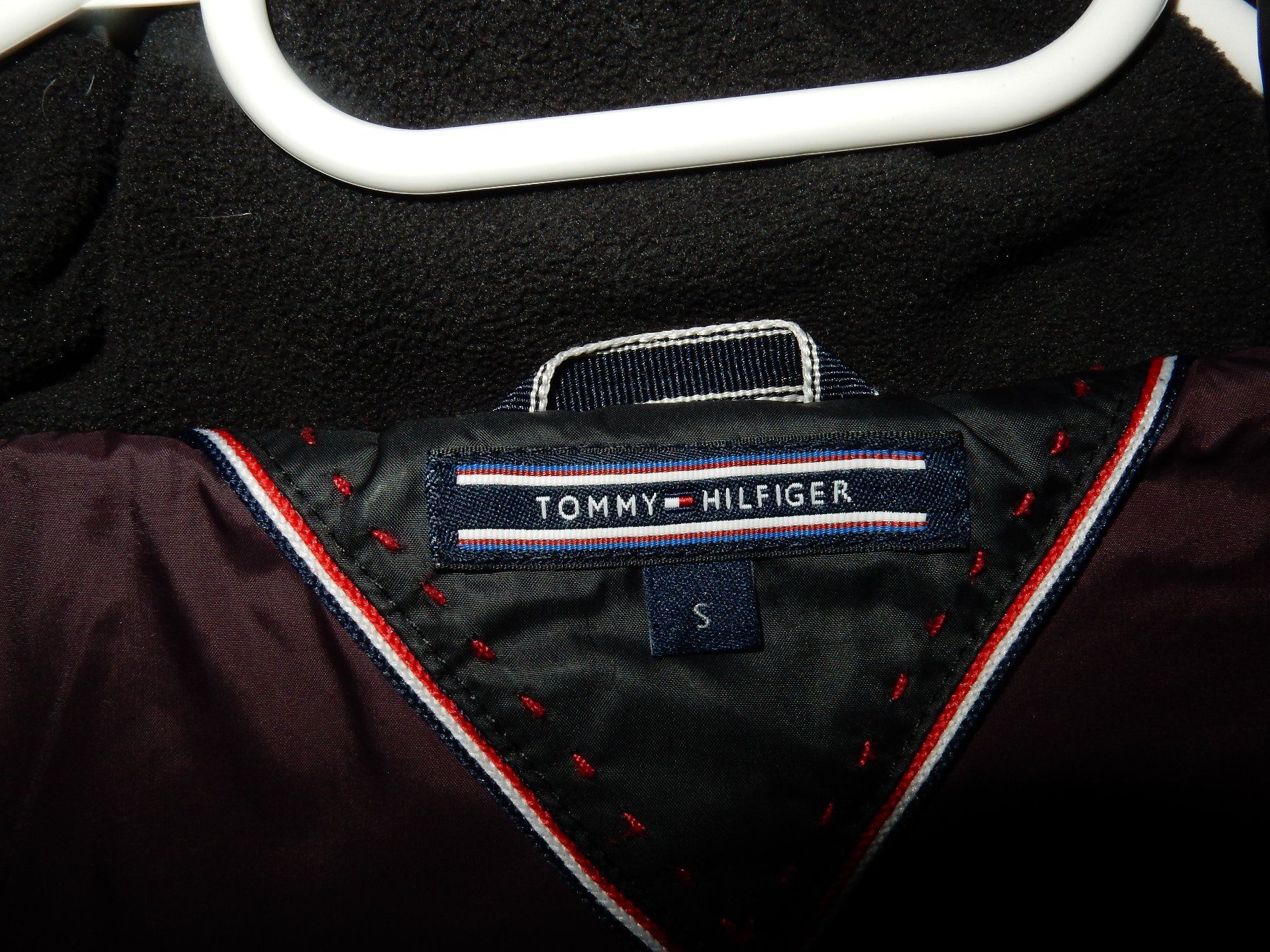Tommy Hilfiger Jacken: Daunenjacke TOMMY HILFIGER, Gr. S – Gebraucht aus St.Gallen von regenbogen5 1