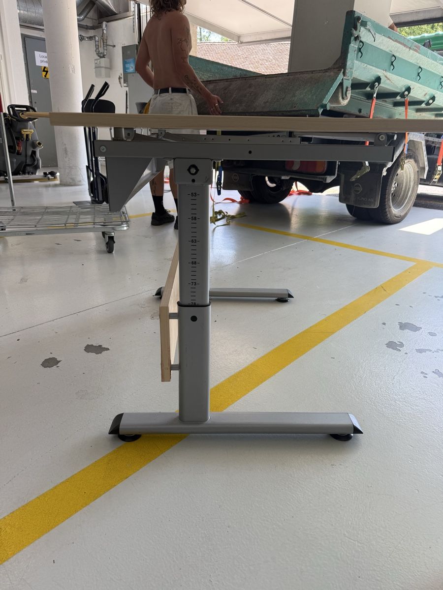 Tische: Table d’architecte  – Gebraucht aus Lausanne von Unehistoiredesapes 1