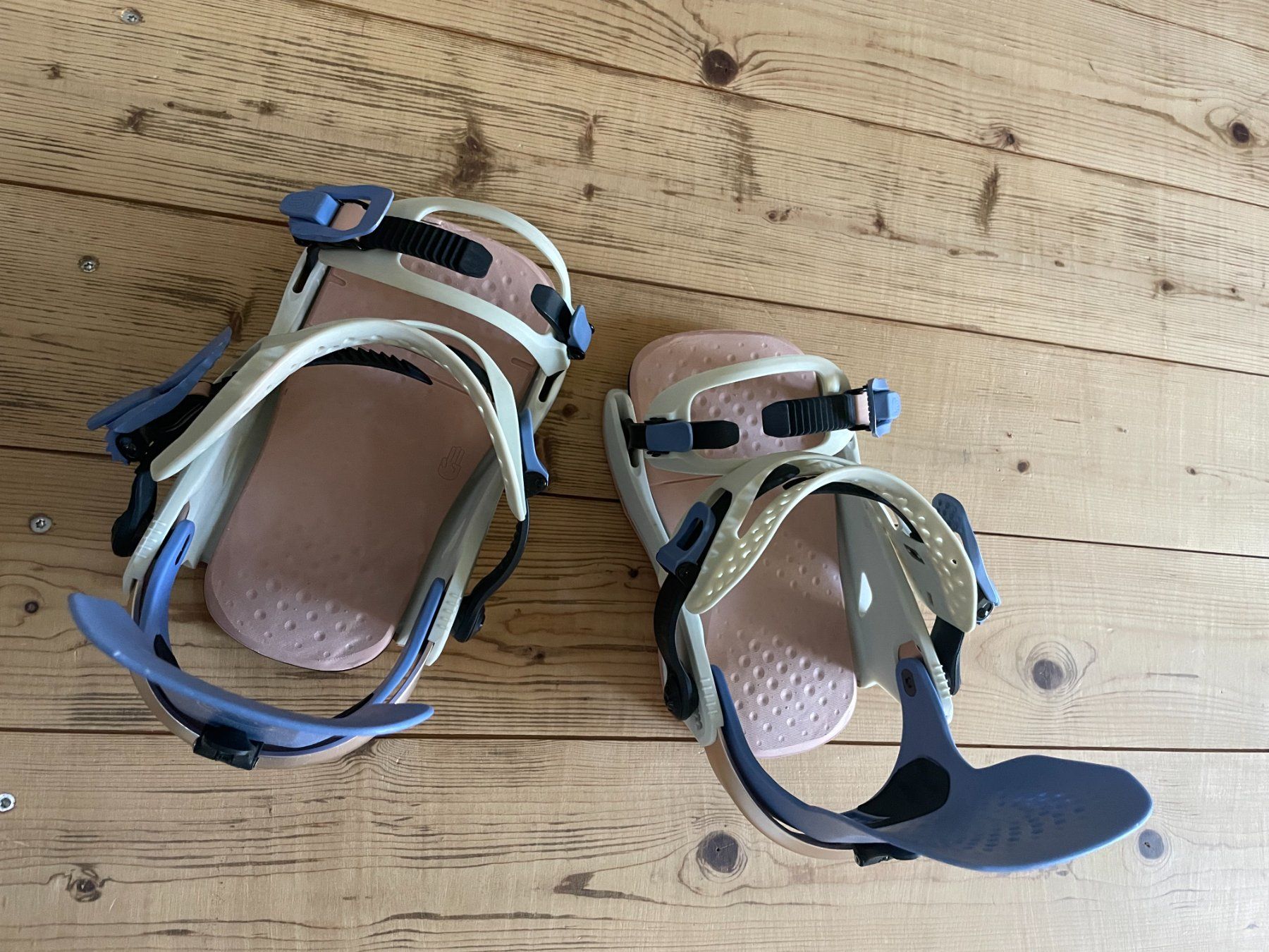 Attacchi: Snowboardbindung – Usato da Winterthur venduto da Kasiobi 1