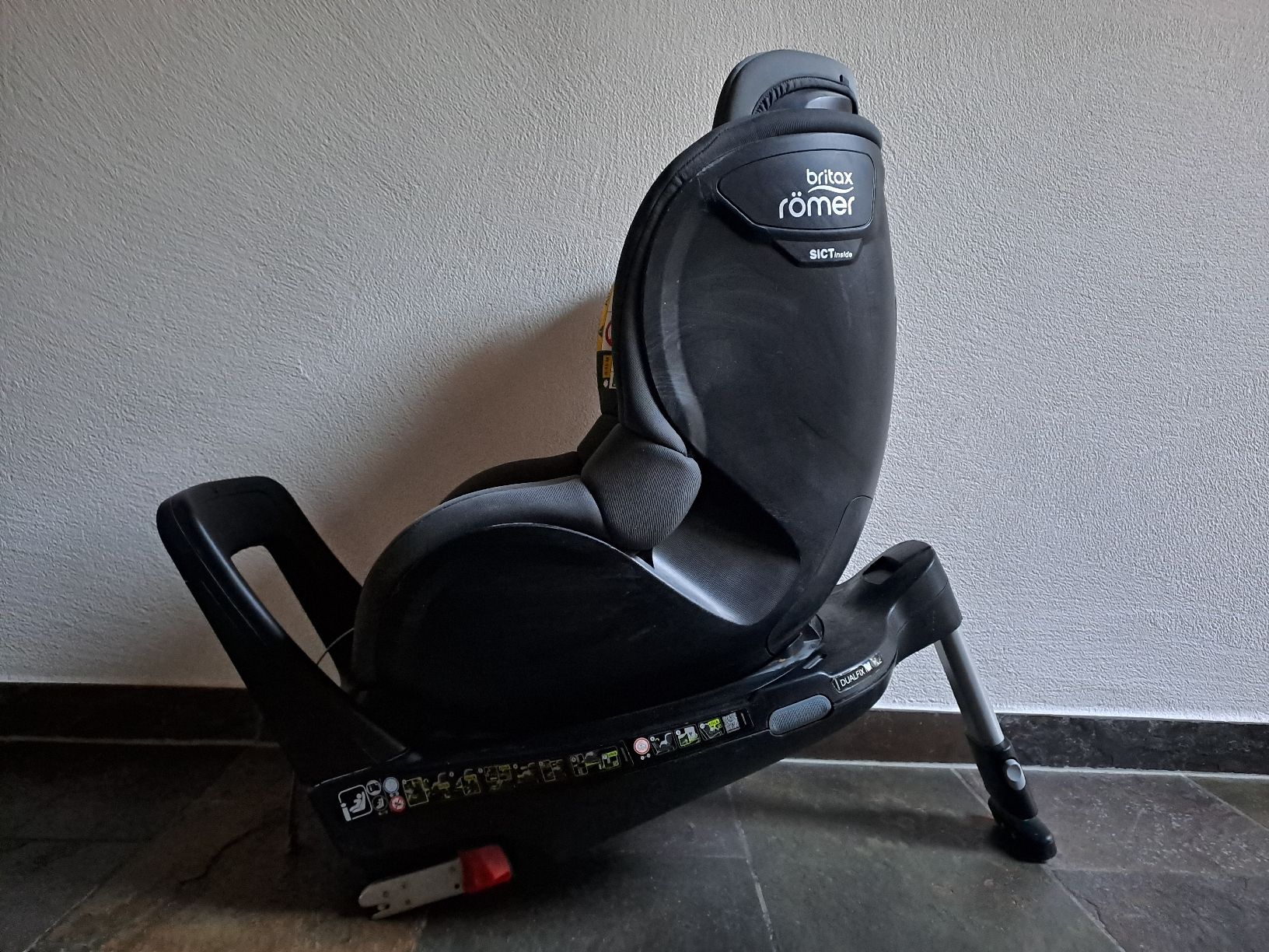 Britax Römer Seggiolini per auto: Britax Römer DUALFIX M i-SIZE, Storm Grey – Usato da Felsberg venduto da cavan7000 7