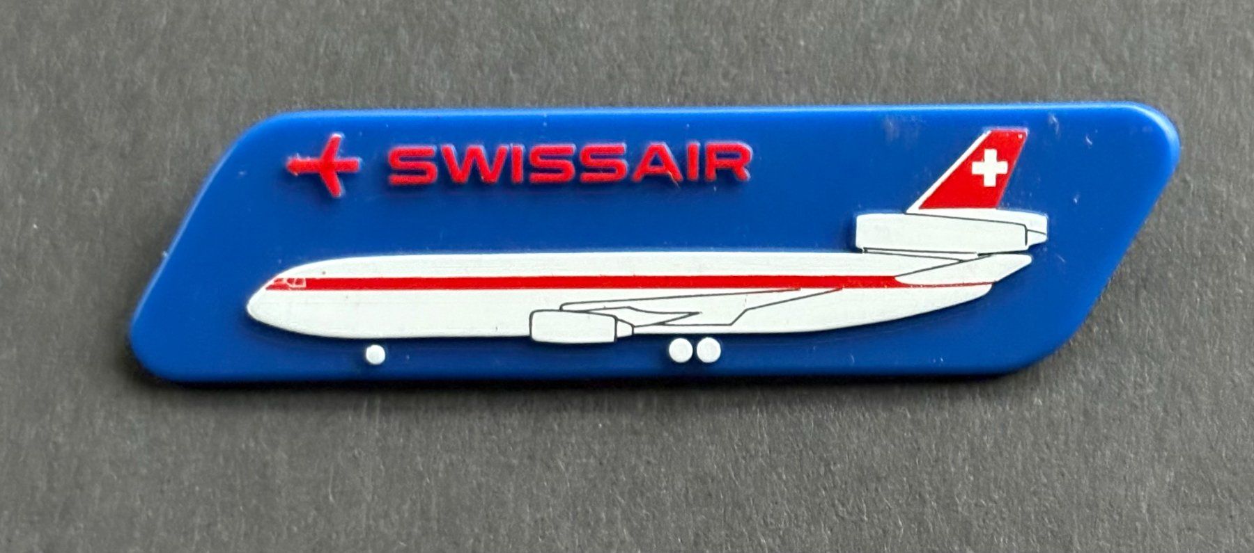 Swissair Placchette & Badge: SWISSAIR – Usato da Ostermundigen venduto da wini63
