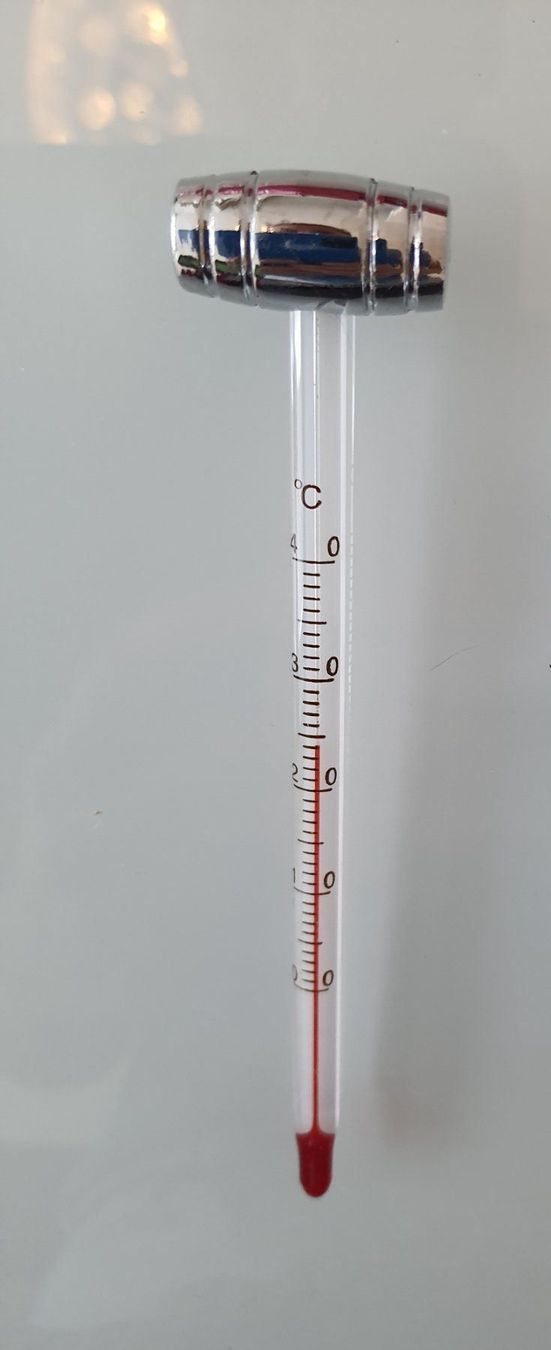 Sonstiges für Haushalt & Wohnen: Weintermometer &Verschluss – Gebraucht aus Zollikerberg von Sell-Buy-it 1