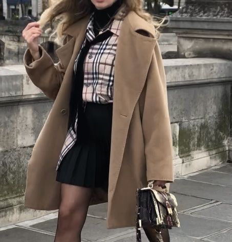 Max Mara Cappotti: Max Mara Mantel Camel – Usato da Basel venduto da bkric 1