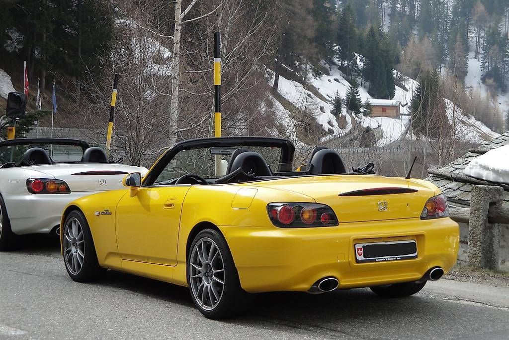 Automobili: Honda S2000 - gelb mit Hardtop – Usato da St. Antoni venduto da Quicki88 2