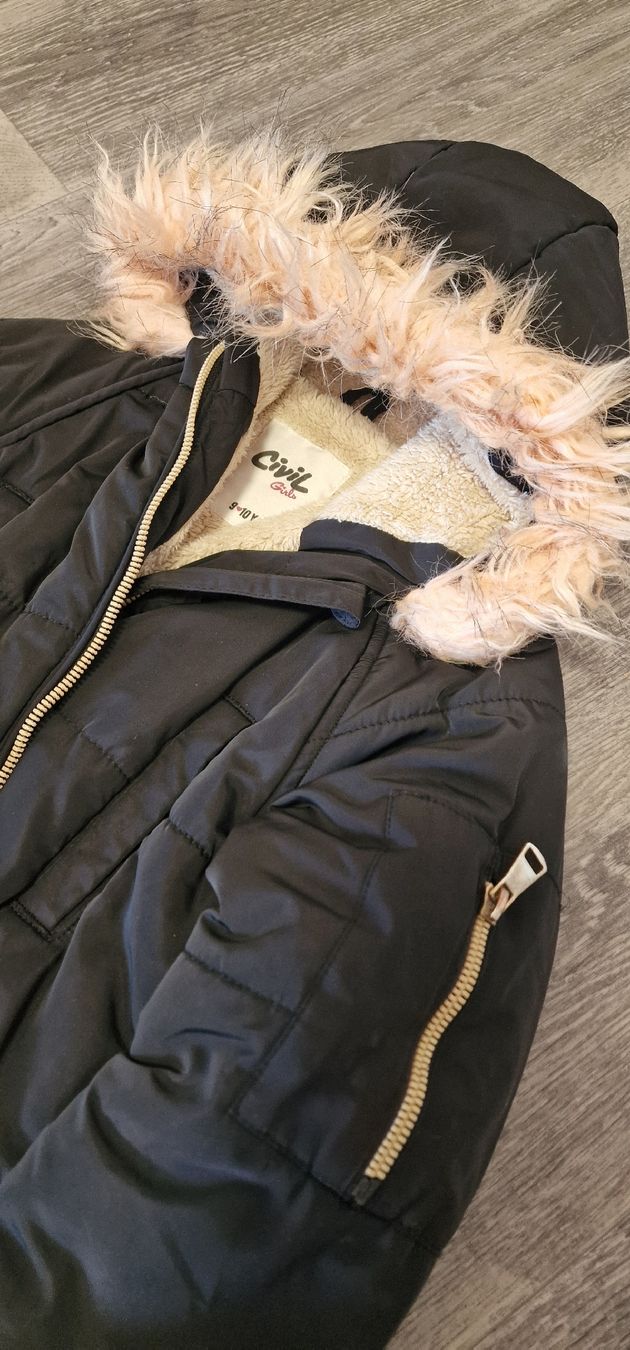 Giacche & Cappotti: Winterjacke Mädchen Gr.134/140 – Usato da Basel venduto da Lemonn 2