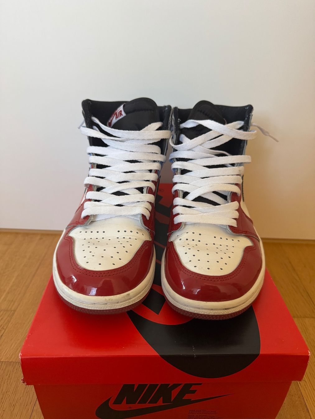 Jordan Scarpe da uomo: Jordan 1 High UNC Chicago Gr:41 – Usato da Sissach venduto da Kicks13 1