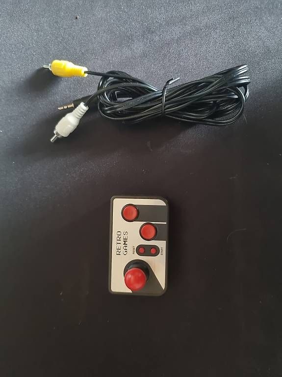 Console: Retro 200 in 1 Games Controller – Usato da Hermetschwil-Staff venduto da b6mp