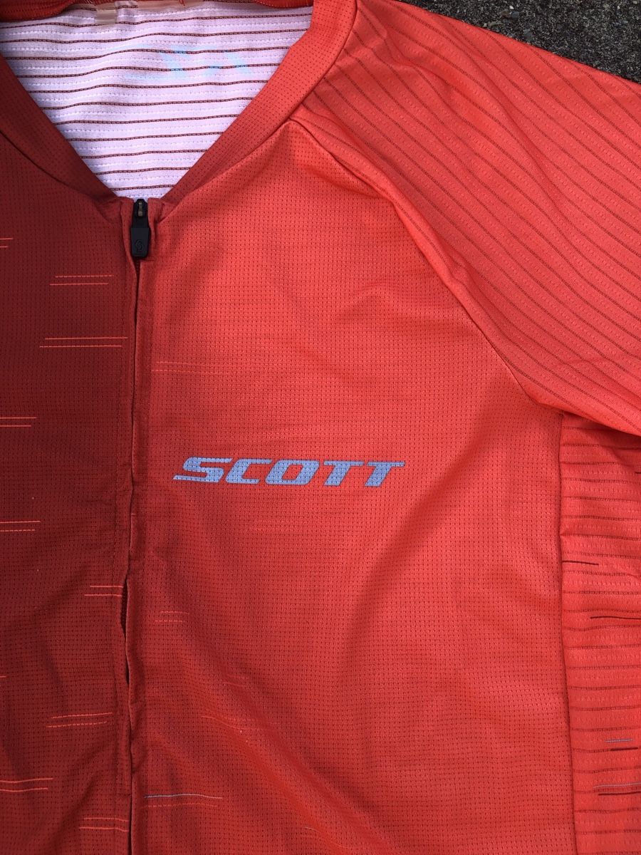 Scott Maillots de corps & Pantalons: Scott Cycling Shirt – D'occasion à Fribourg par ann_l9b7 1