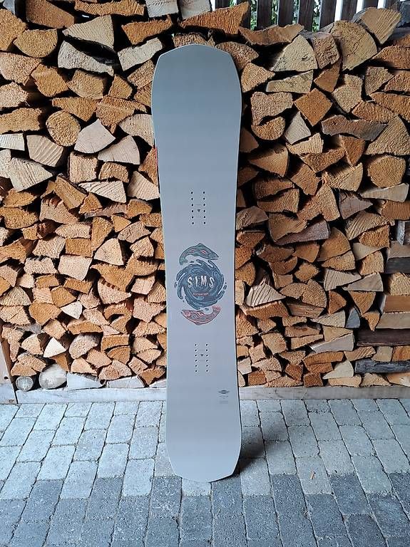 Boards: Sims Distortion 152cm – Gebraucht aus Ruswil von 81c_tx98
