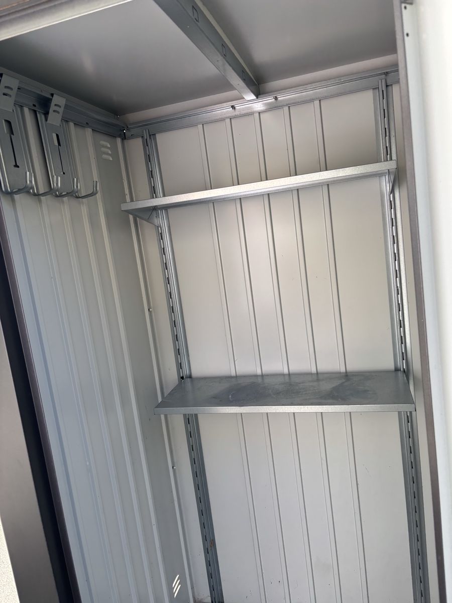 Biohort Box contenitori: Biohort gartenbox/ Geräteschrank – Usato da Bern venduto da Permuda01 1