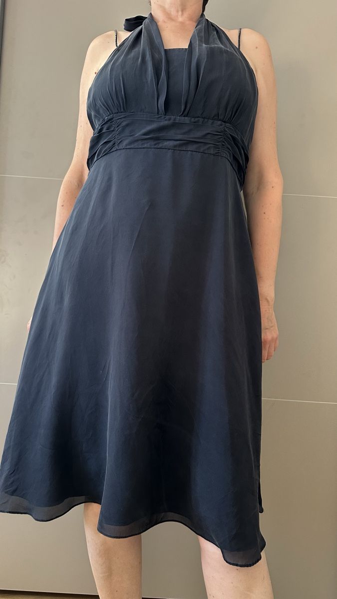 Caroll Vestiti: Robe noire CAROLL taille 44 soie 100%  – Usato da Vuippens venduto da ale_6gkb