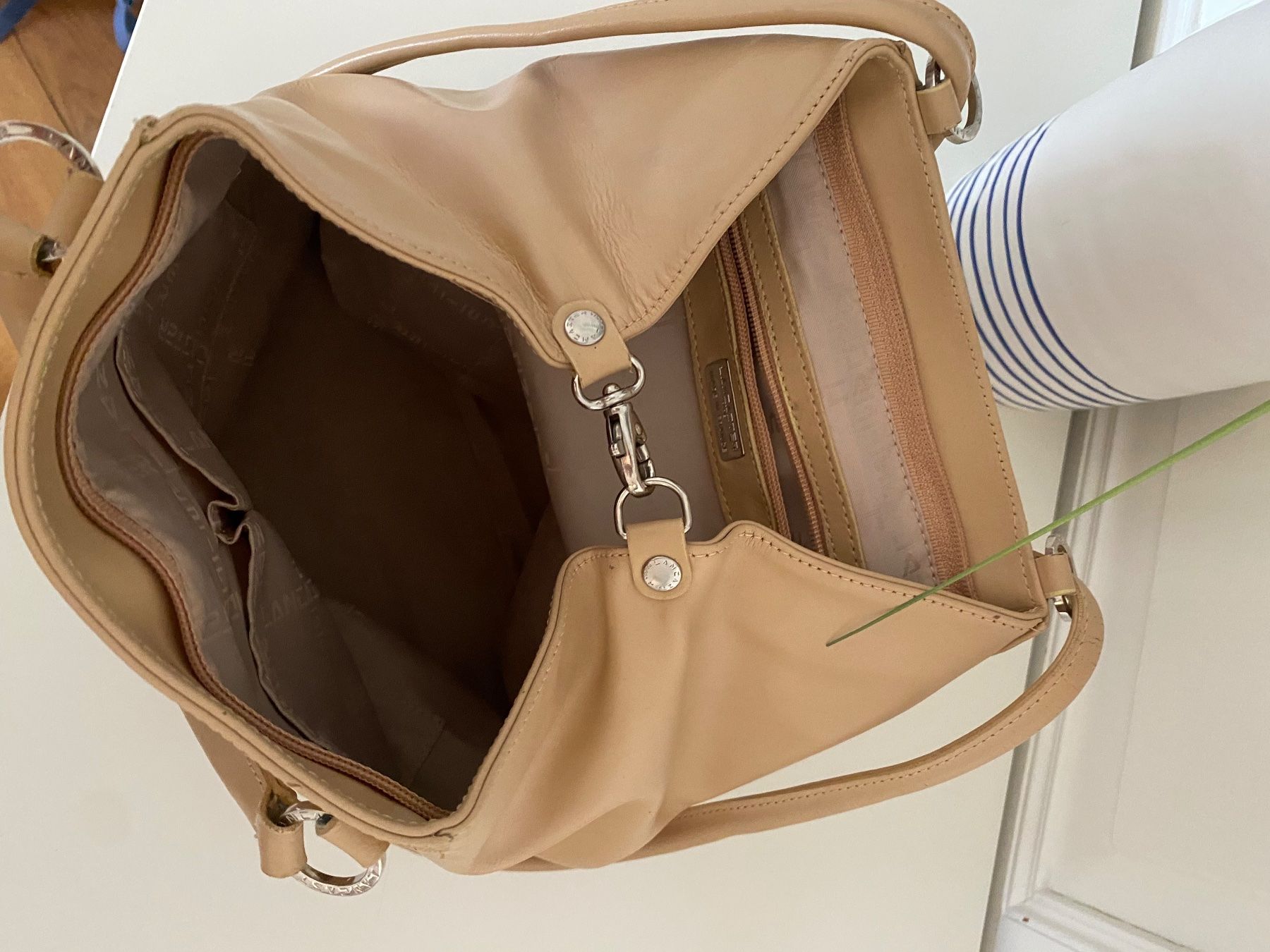 Lancaster Taschen für Damen: Lancaster Damen Leder Handtasche/Rucksack – Gebraucht aus Zürich von ana_7wny 5