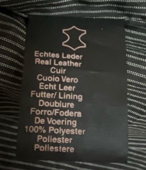 Giacche: Schwarze Echtlederjacke in top Zustand, 38 – Nuovo (secondo la descrizione) da Pratteln venduto da Arthband 2