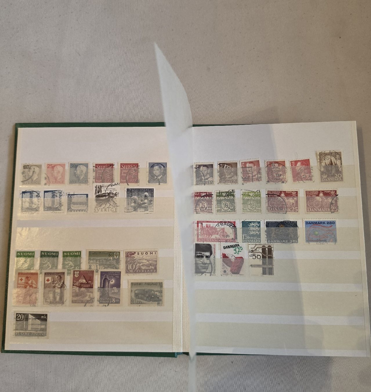Tutti i francobolli: Briefmarkensammlung International 03 – Usato da Oberkirch LU venduto da schegy-by-jonsen 3