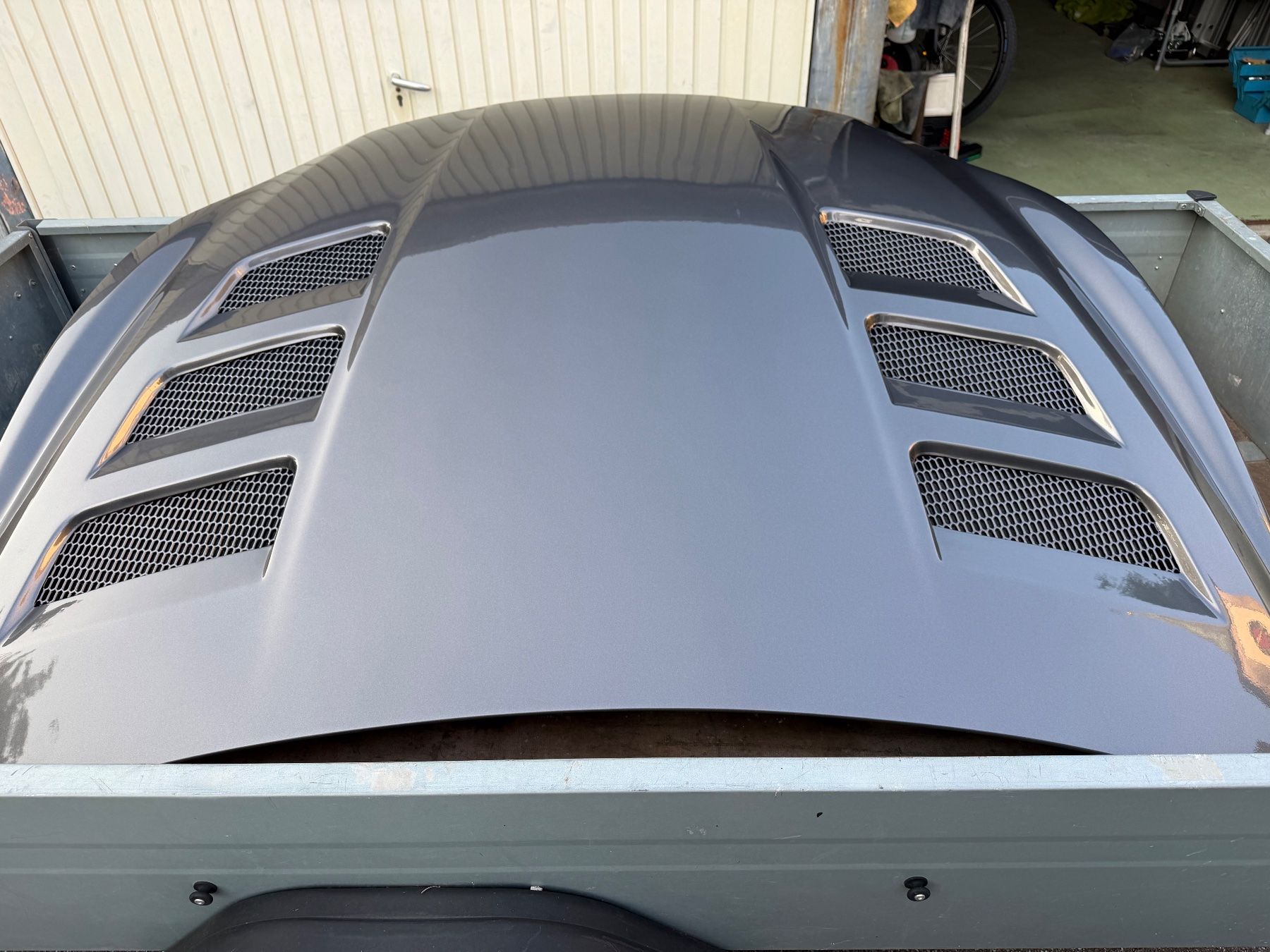 Maserati Tutti pezzi di ricambio auto: Maserati Ghibli Motorhaube Echt Carbon – Usato da Eiken venduto da Bily1970