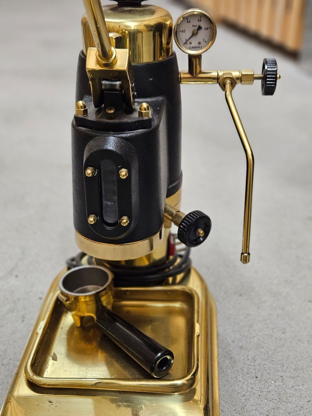 Cimbali Macchine per caffè & Macchine per espresso: La Cimbali Riviera Espressomaschine. – Usato da Sirnach venduto da magdallena6 2