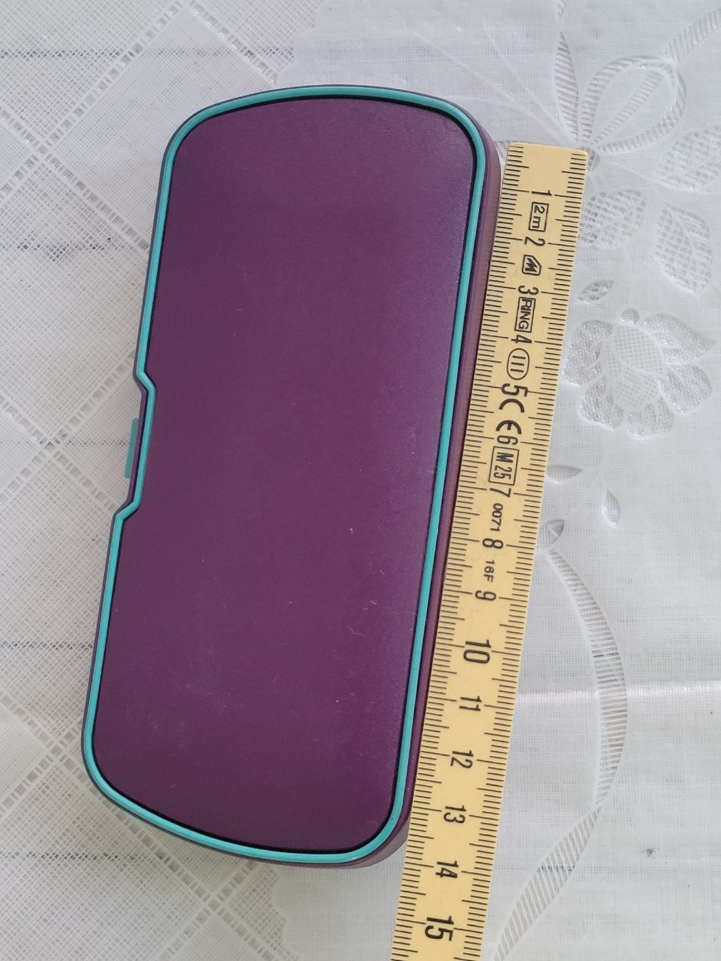 Autres vêtements & accessoires: Brillenetui Hardcase Retro Design  – D'occasion à Buttikon SZ par Corendo 2