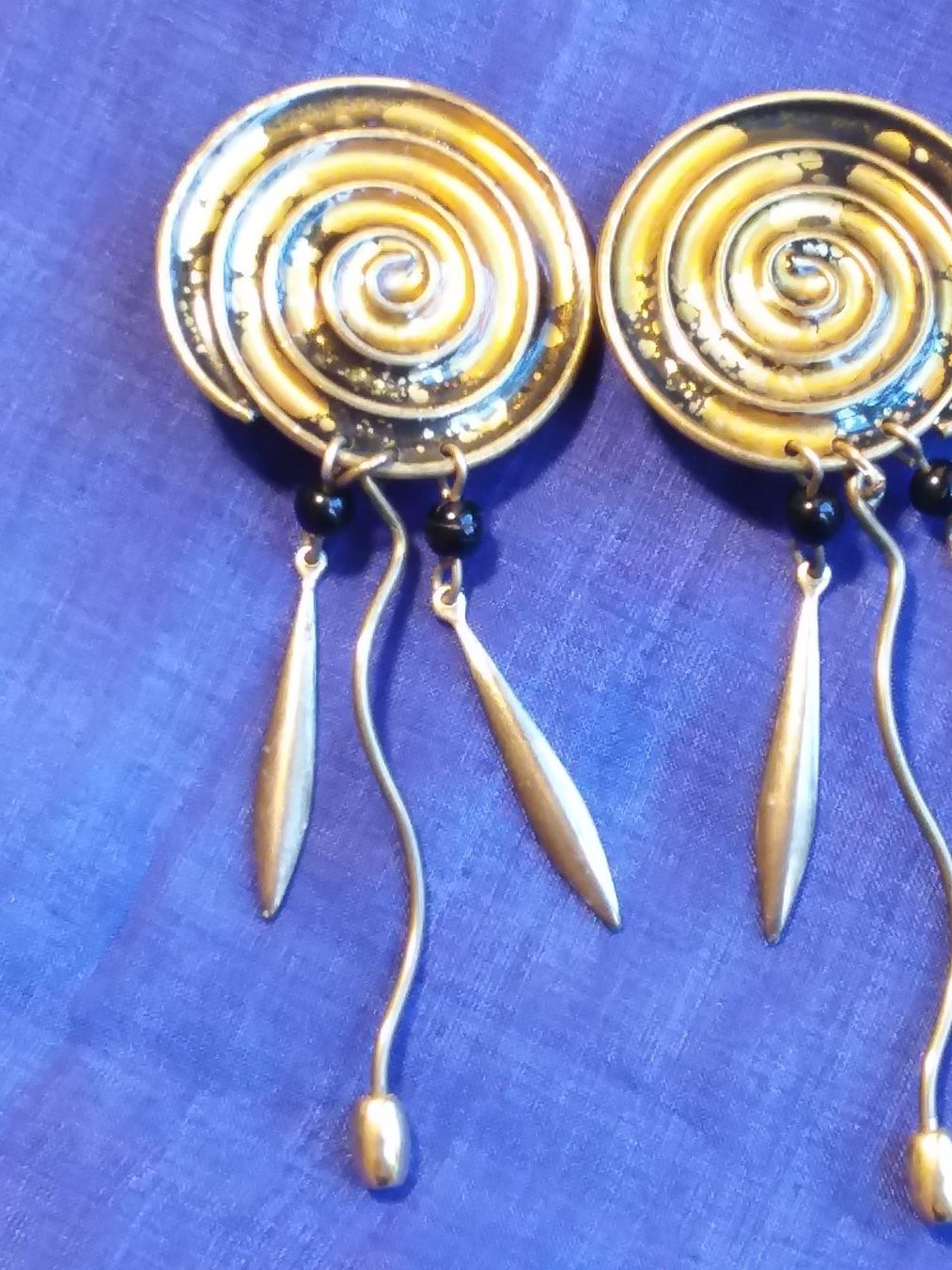 Orecchini pendenti & Orecchini a lobo: Art Déco Gold-Schwarze Ohrclips, ca 1930 – Usato da Zürich venduto da gutsan 5