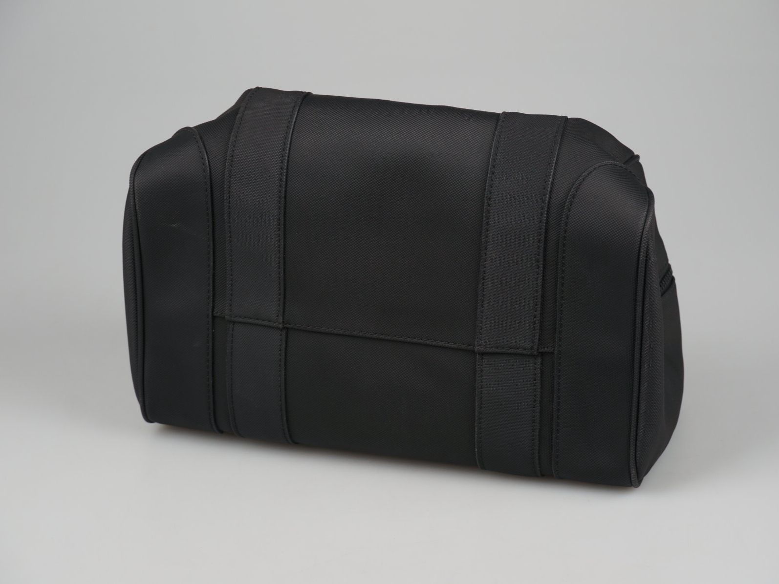Lacoste Borse da donna: LACOSTE MID Size OverNight WEEKEND (Handtasche) – Usato da Rüti ZH venduto da Restwert_Rueti_ZH 1