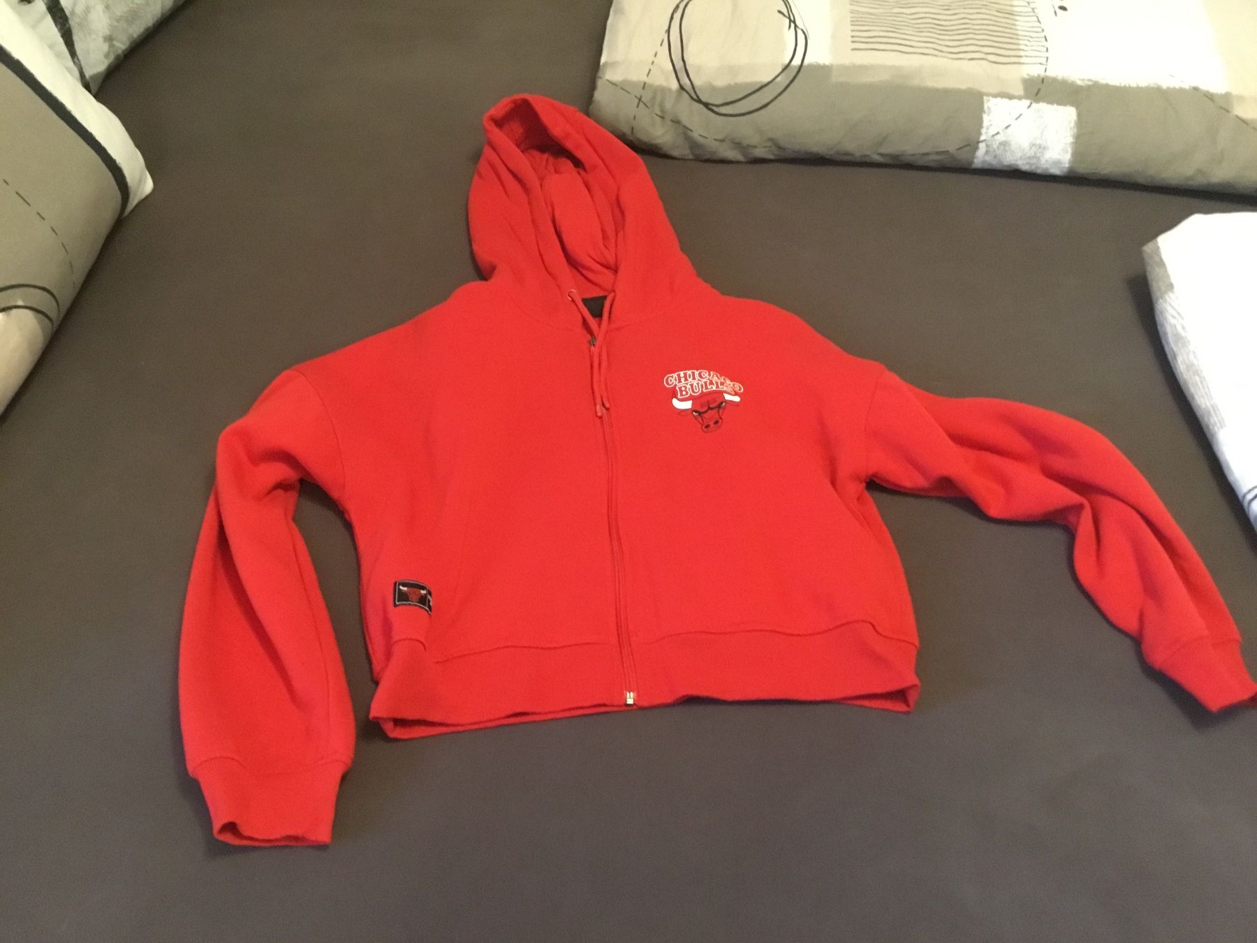 Maglioni & Felpe: Tolles Pulli Jäggli Gr.S – Usato da Würenlos venduto da Chicca2004 1