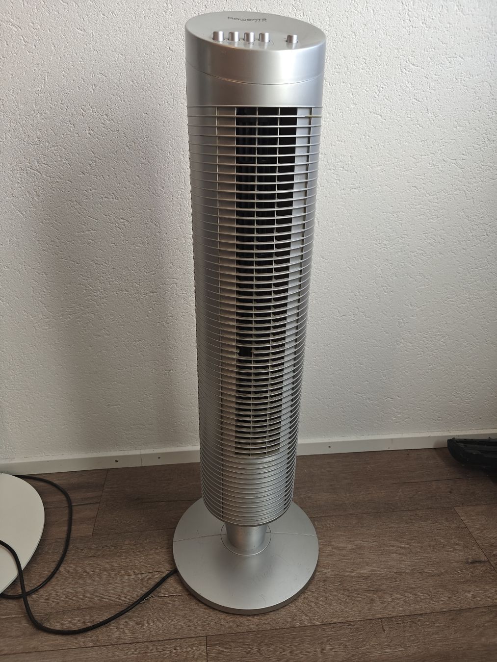 Rowenta Ventilatori: Rowenta Turmventilator 88 x 17 – Usato da Luzern venduto da RemsyRainbow