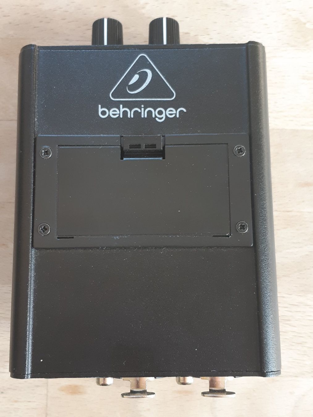Behringer Amplificateurs: Behringer Powerplay P1 – D'occasion à Stäfa par alb_xjq7 2