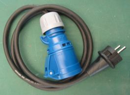 Adapterkabel ca1.5 m, CEE16/3 - Schuko (EU), NEU ungebraucht