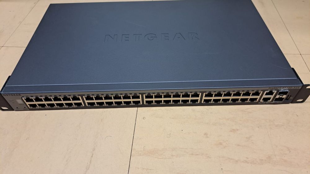 Netgear ProSAFE S3300-52X | Kaufen auf Ricardo