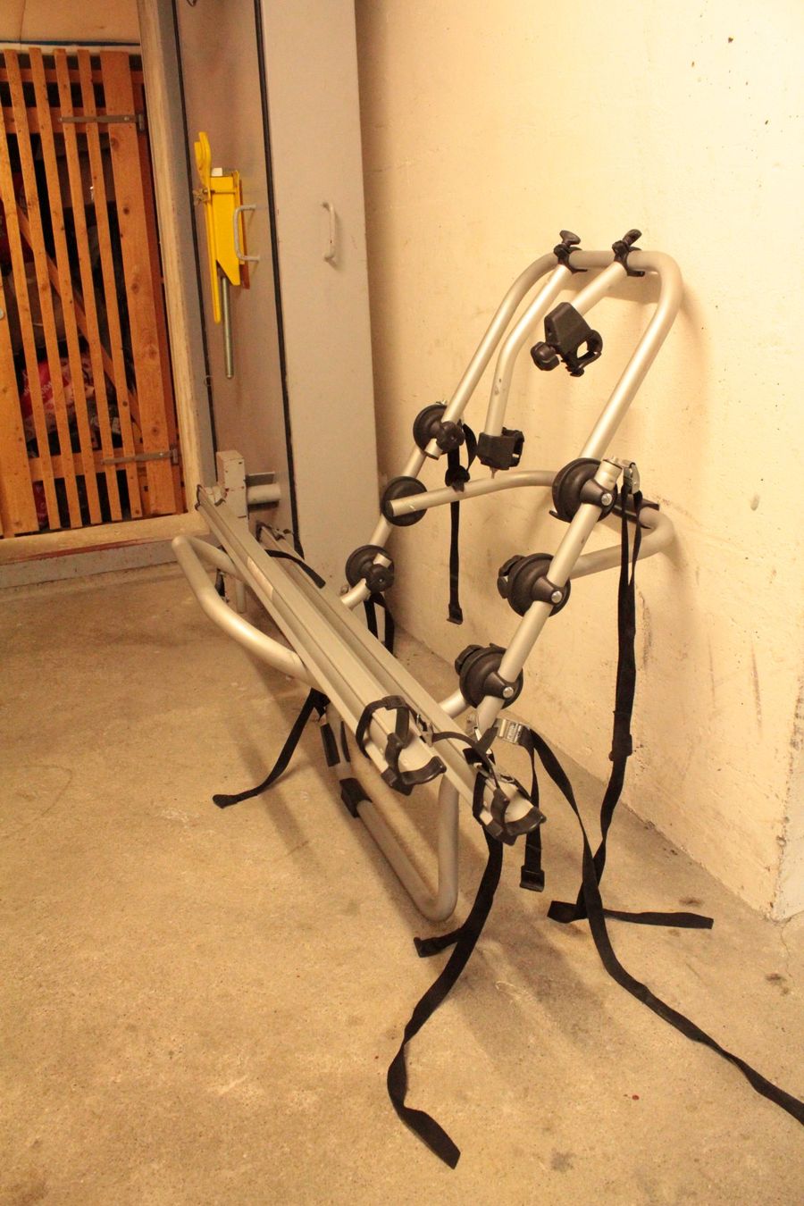 Portapacchi: Universal Fahrradträger 2er – Usato da Nussbaumen AG venduto da mal_s2ym 2
