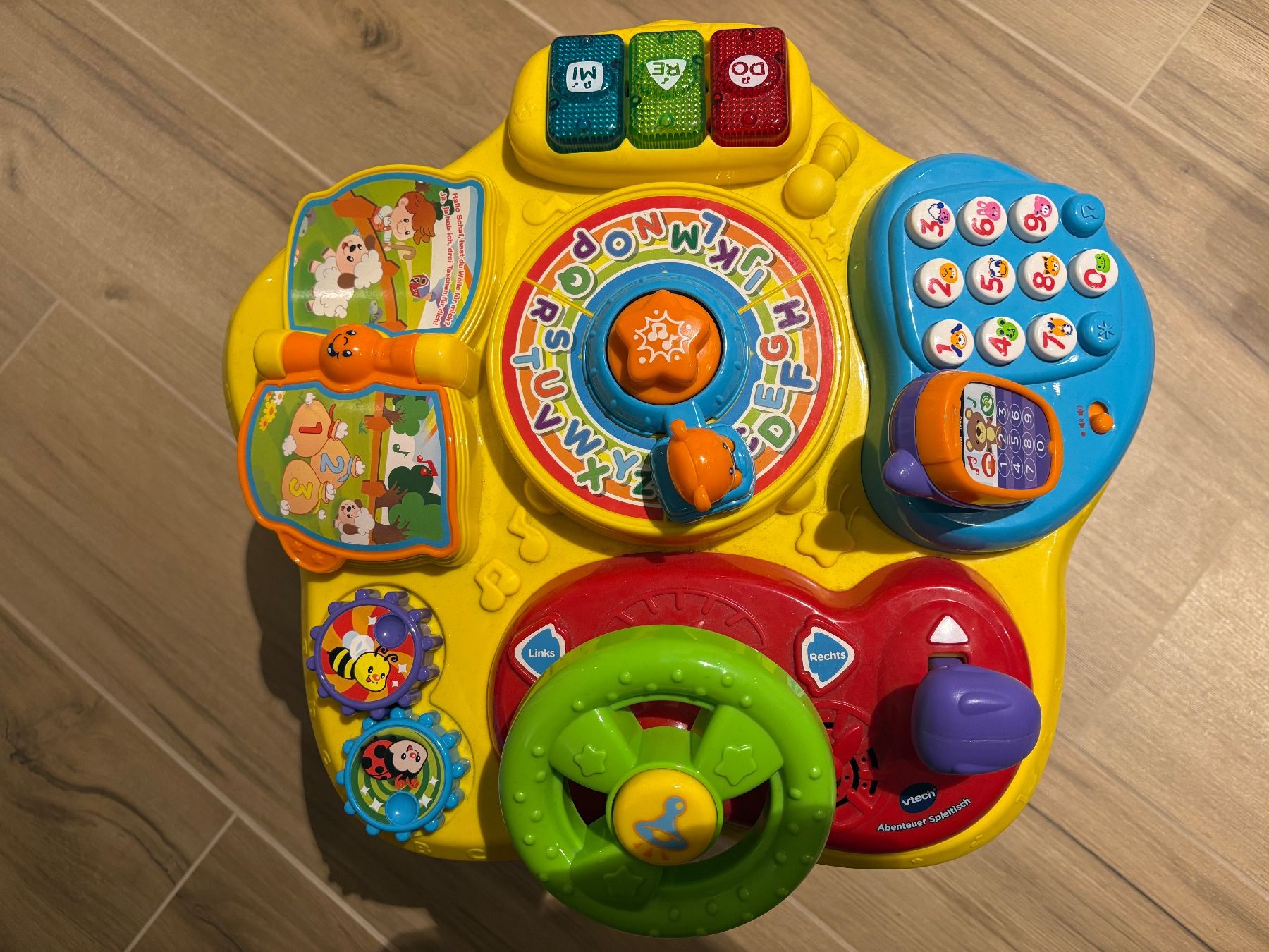 Vtech Giocattoli: Vtech Activity Spieltisch mit versch. Sound u Funktionen – Usato da Diessenhofen venduto da Fluempel 2