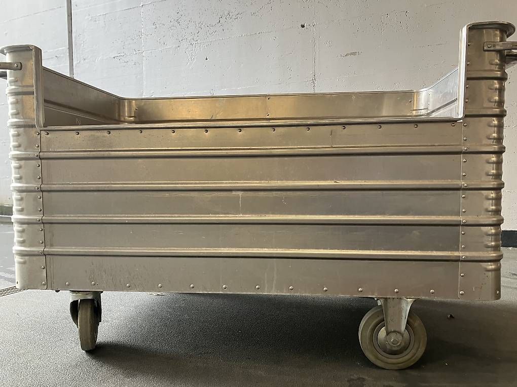 Korpus: Alu-Kastenwagen Zarges – Gebraucht aus winterthur von Simik2 2