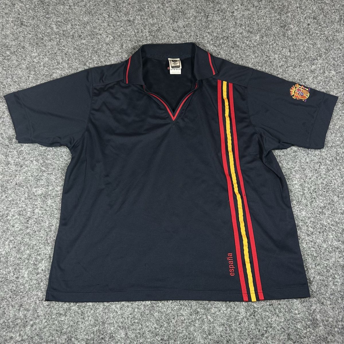 Adidas Canottiere & Pantaloni: 2006 Spain Coupe du Monde 2006  – Usato da La Sagne NE venduto da Matlasape