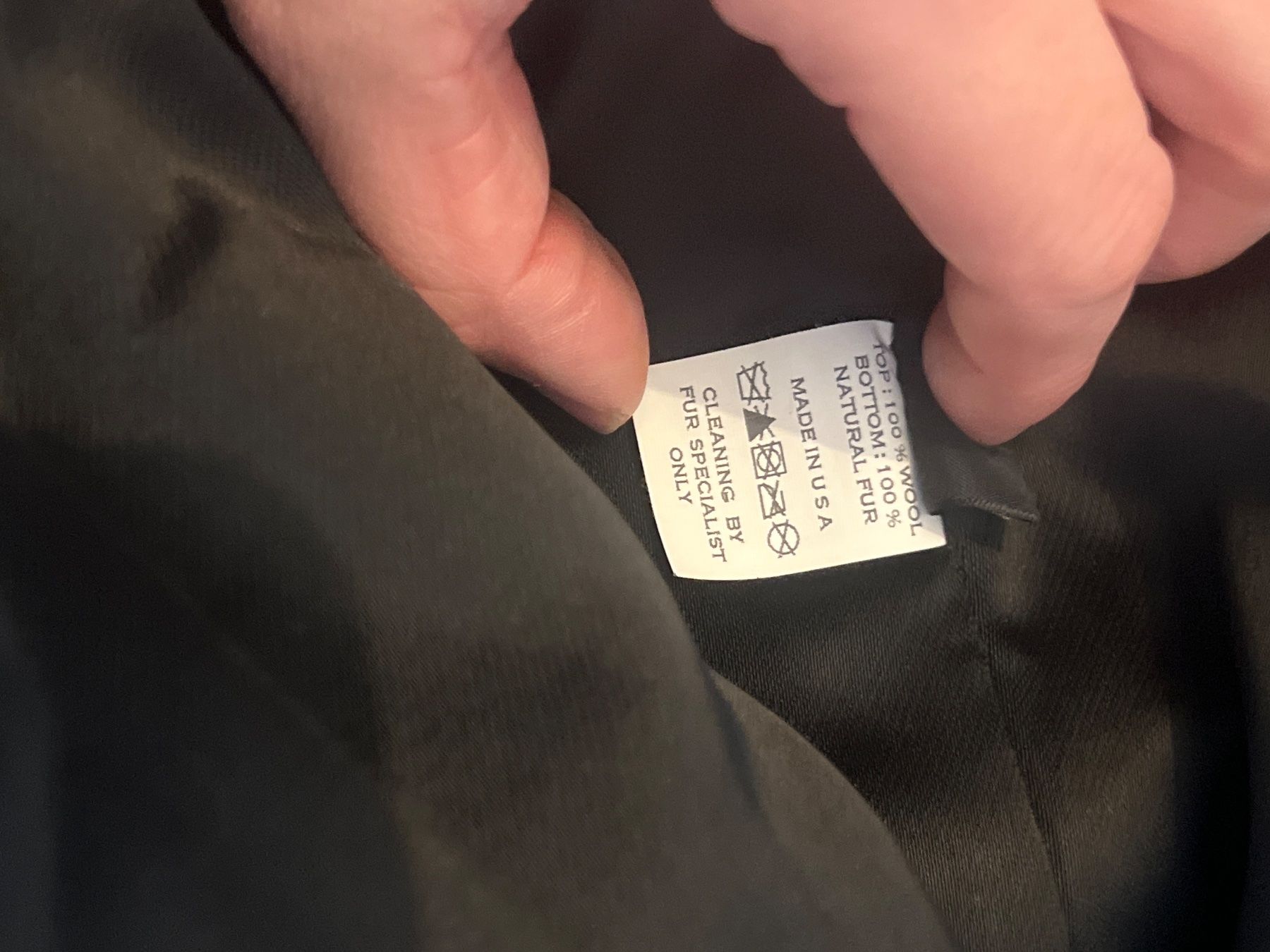 Marc Jacobs Cappotti: Marc Jacob’s coat reall fur – Usato da Menzingen venduto da Mypersonalshopp 4