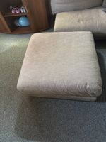 Gemütlicher Hocker / Fusshocker, beige