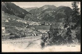 Airolo, Ortsansicht mit Brücke und Berg