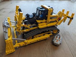 LEGO Technic 8275 RC Bulldozer (komplett mit Motoren)