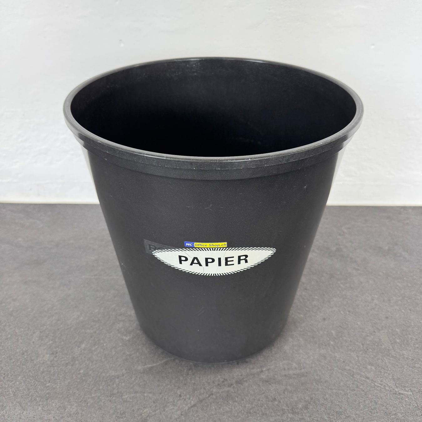 Set di tavolo e panche: Romay Brandschutz Papier-Abfalleimer Anthrazit – Usato da Schönenwerd venduto da mcofficeshop