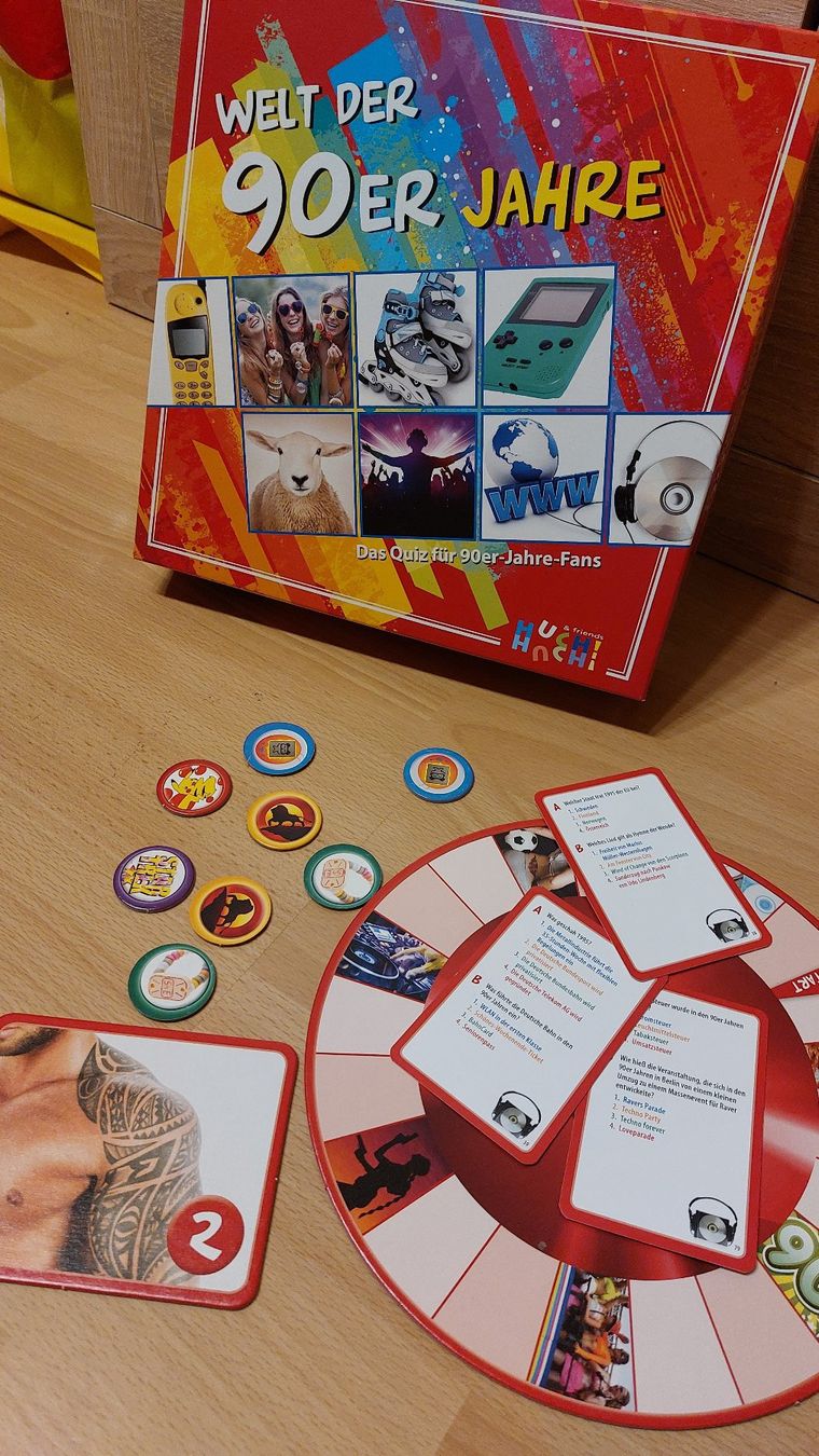 Spiele: Welt der 90er Jahre - Spiel – Gebraucht aus Buochs von PetiteSirene 1