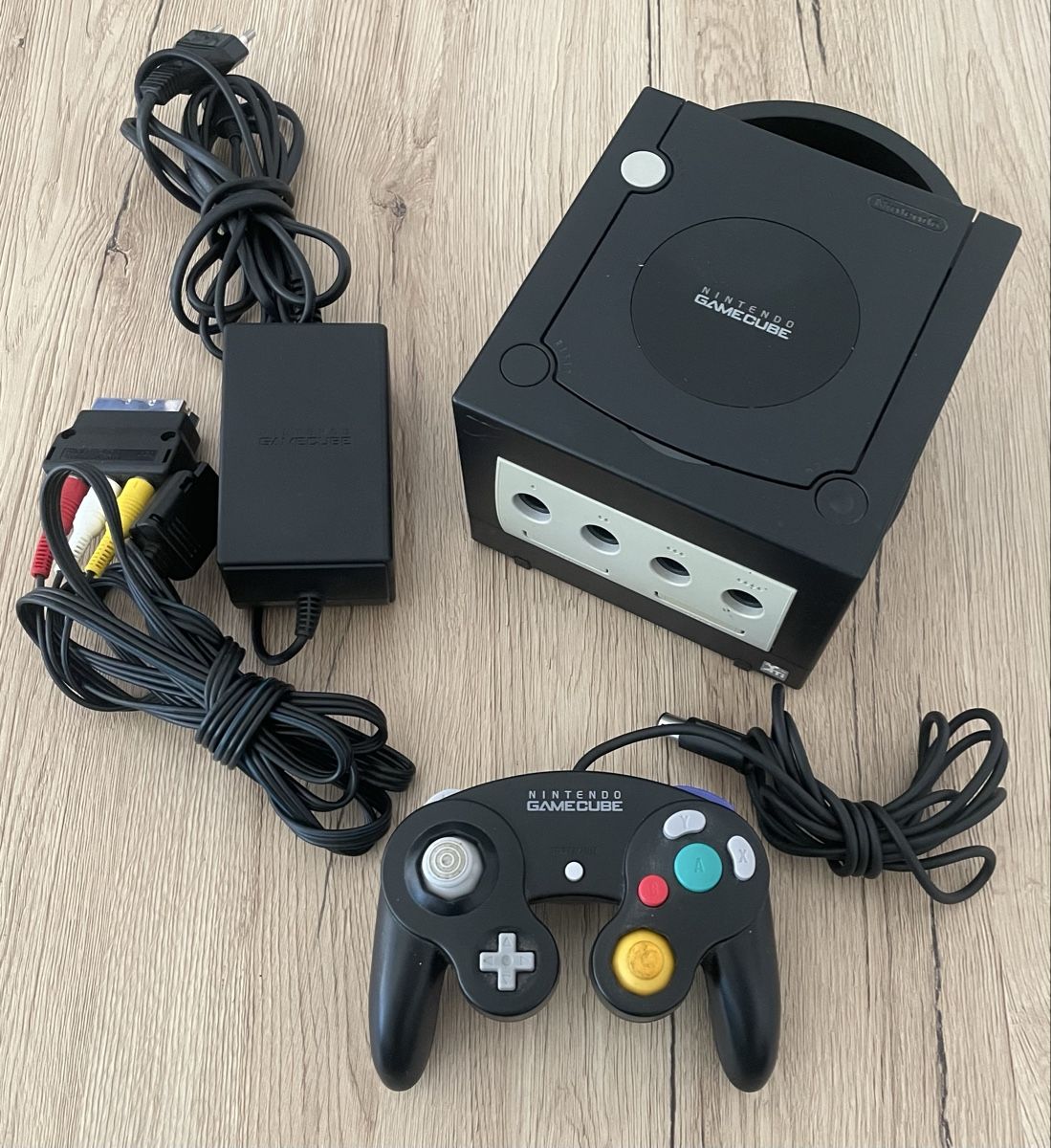 Nintendo Konsolen: NINTENDO GAME CUBE DEFEKT – Defekt aus Plons von wartauchris