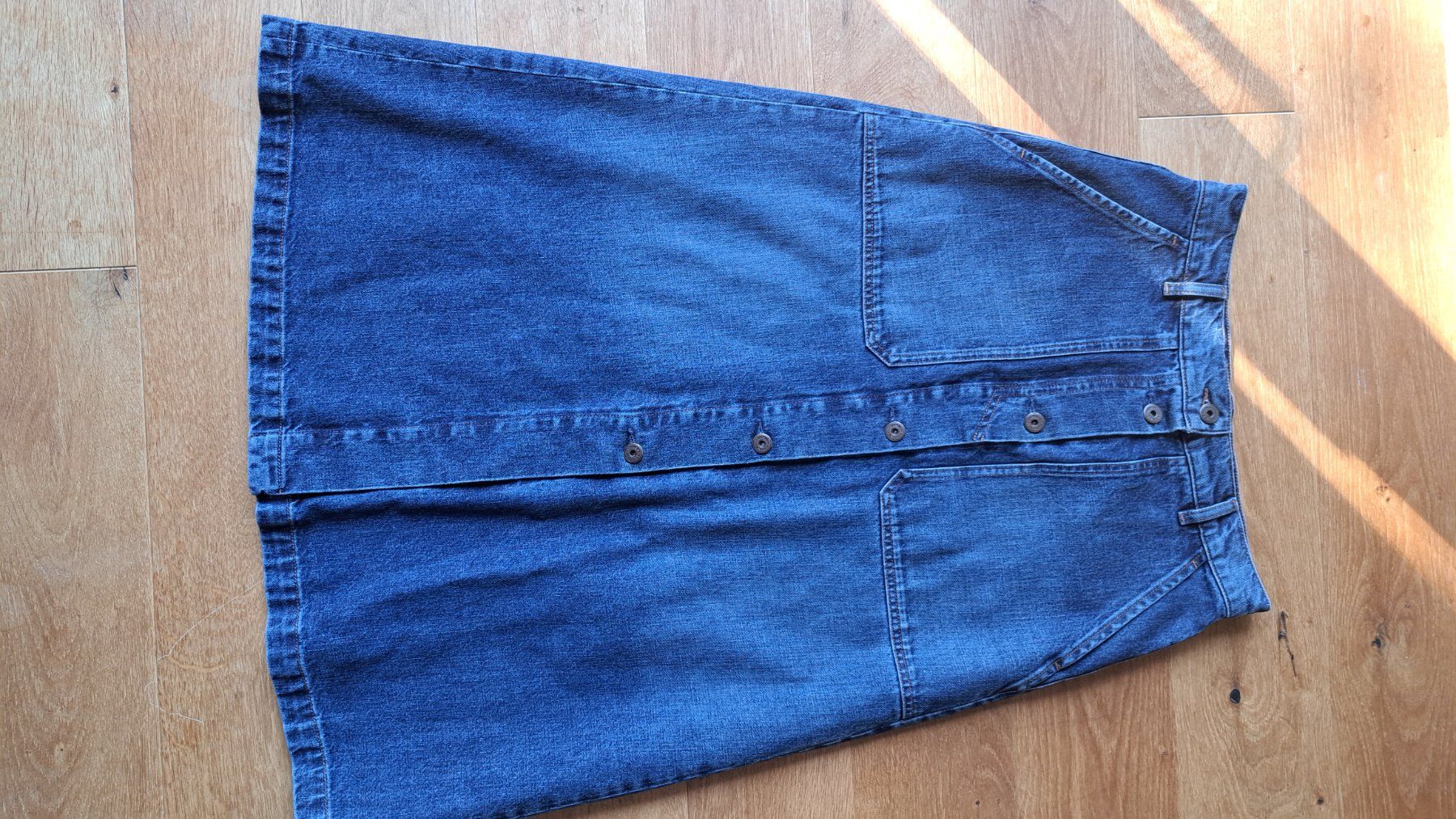 Max Mara Gonne: Midi-Jeansrock Max Mara Weekend Gr. 38 – Usato da Malters venduto da Mosher