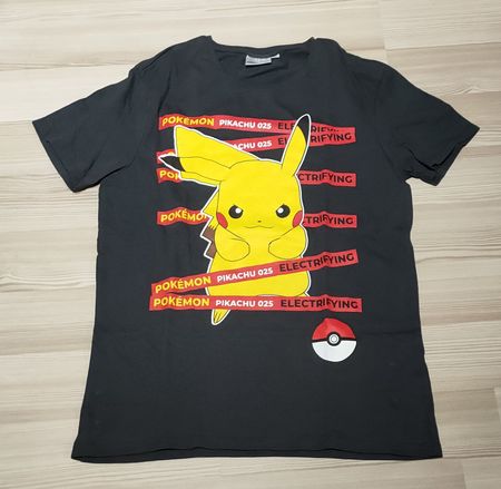 Pokémon T-shirt Grösse M