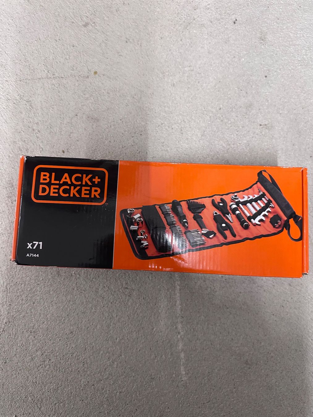 Tous les outils: Black+Decker Werkzeugset – Neuf avec emballage d'origine à Gossau (ZH) par DSCapeta 1
