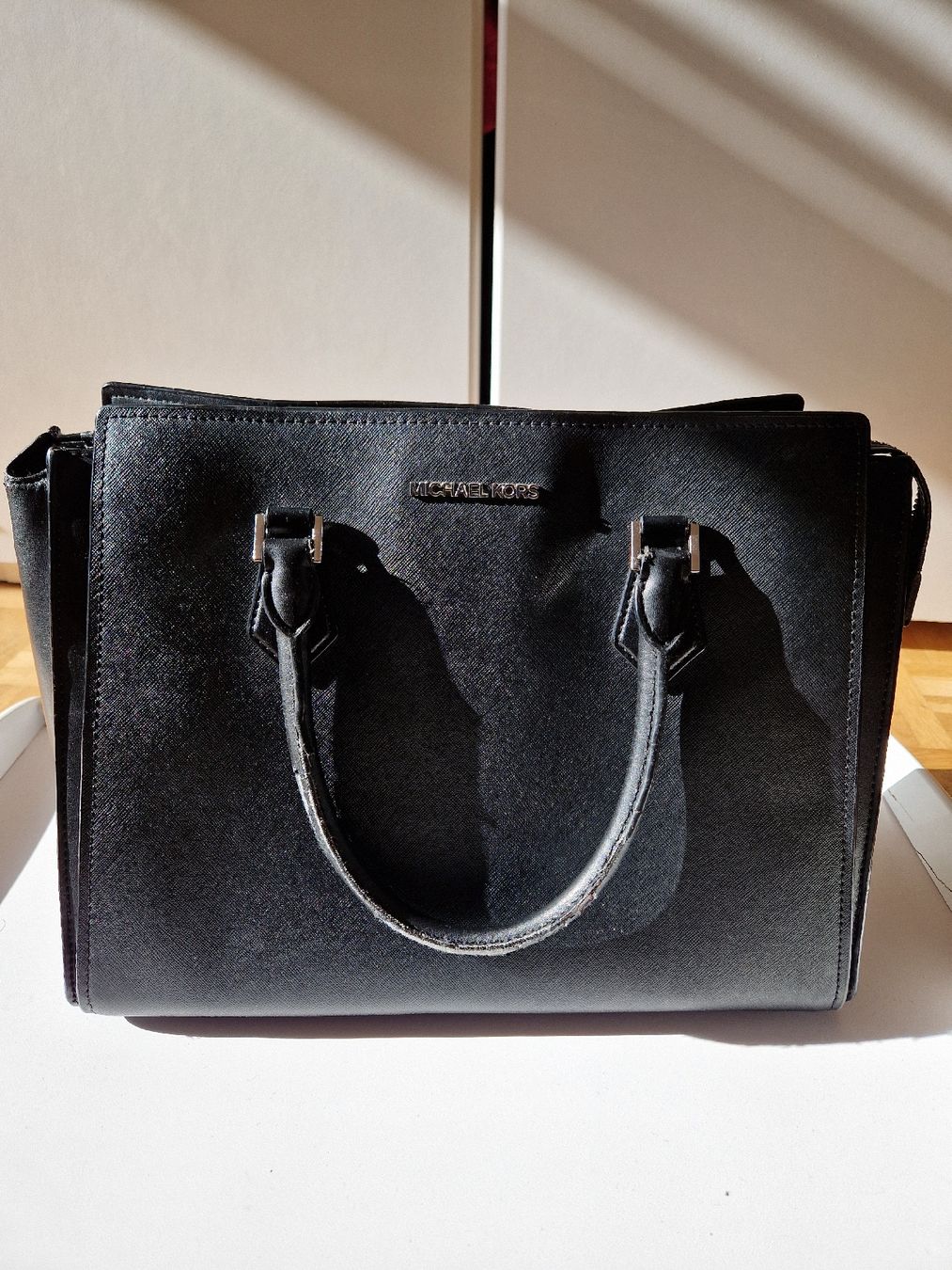 Borse da donna: Tasche Michael Kors schwarz – Usato da Basel venduto da Laura0133