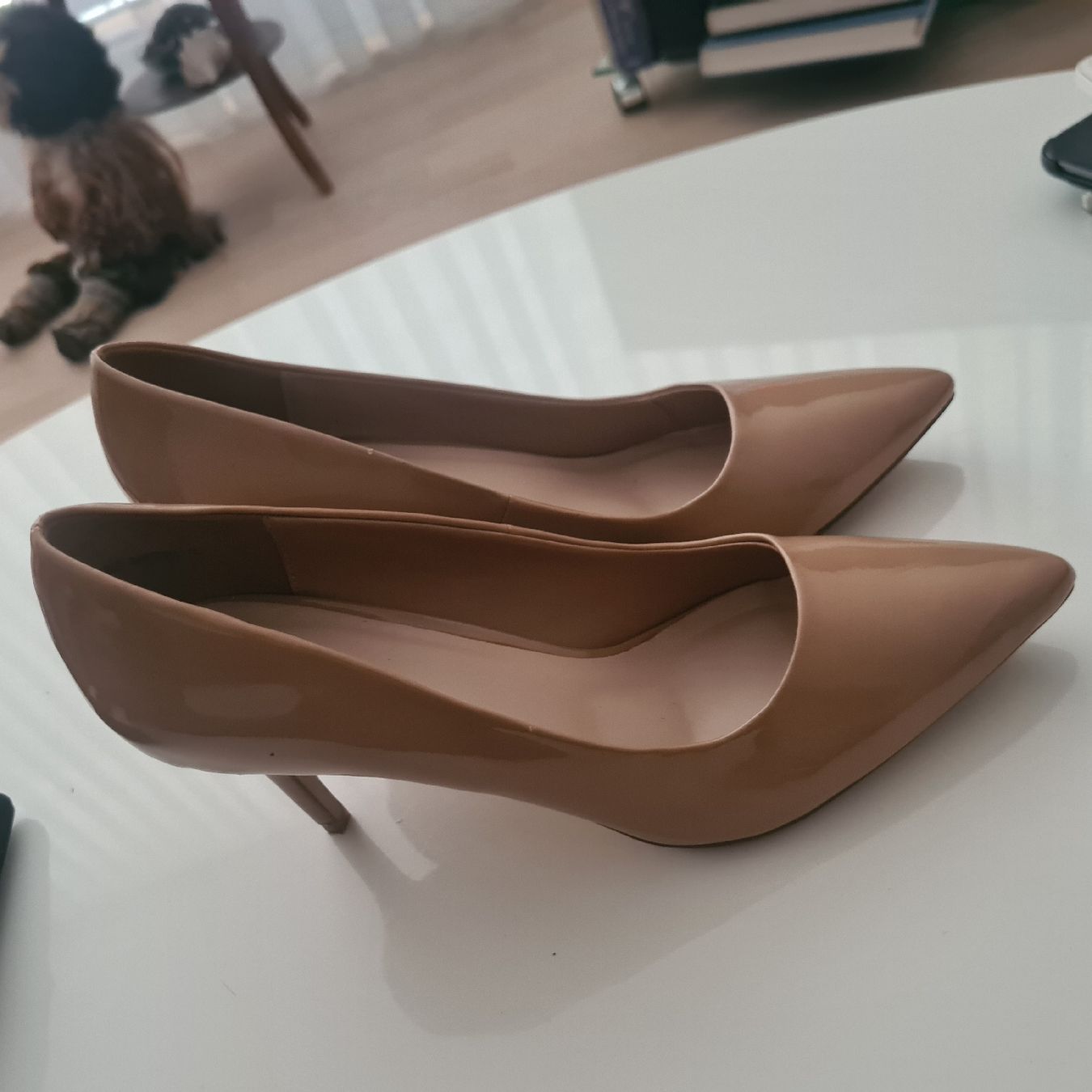 Scarpe da donna: Absatzschuh  Hellbraun Lack Gr 8 (42) – Usato da Steinen venduto da turbogeiss99 5