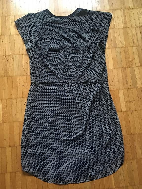 Vestiti: Damenkleid navy bedruckt 38 – Usato da Zürich venduto da BuenosAires03 2