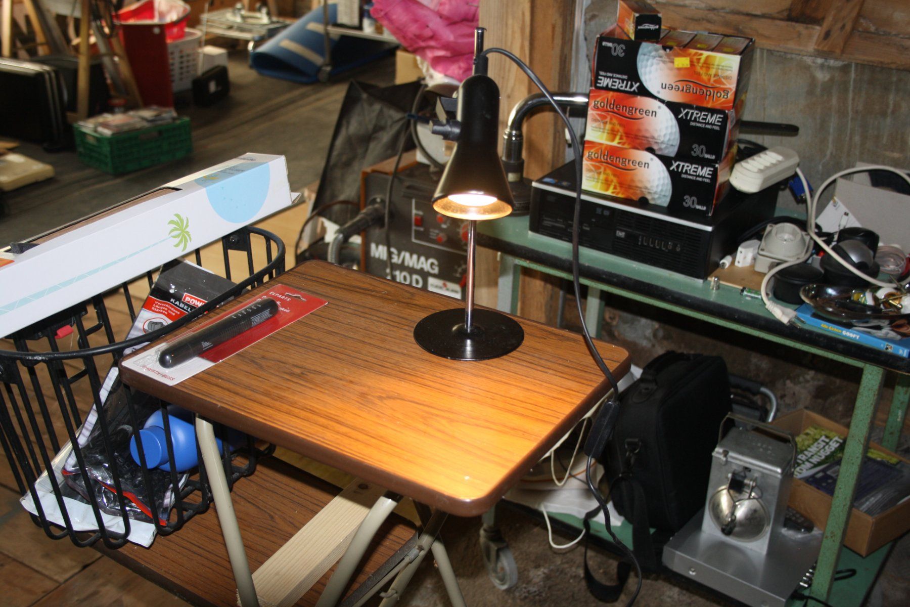 Lampen: TISCHLAMPE VINTAGE DESIGNKLSSIKER LAMPE – Gebraucht aus Wauwil von Pneuedy 2