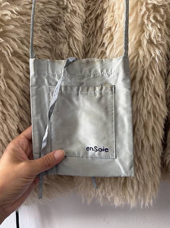 Taschen: En Soie Tasche – Gebraucht aus Zürich von mar_adentro 1