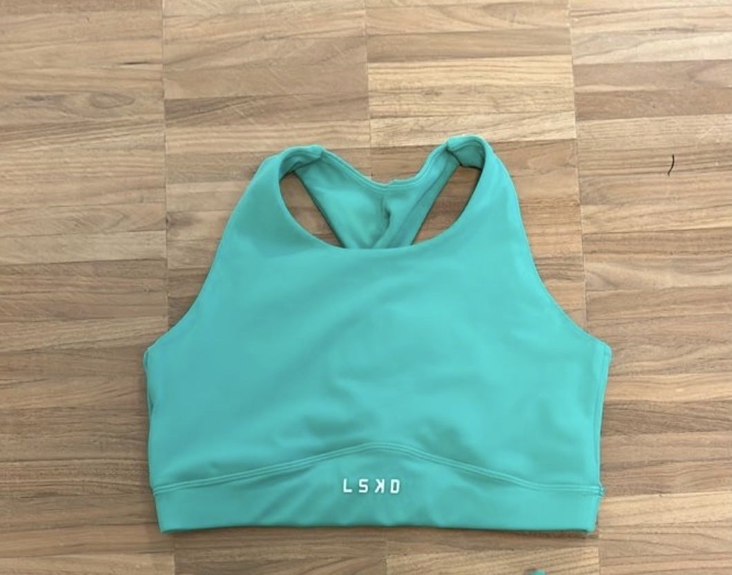 Sonstige Unterwäsche: LSKD Cross Back Sports Bra - Size S – Gebraucht aus Fahrweid von chiaravisona